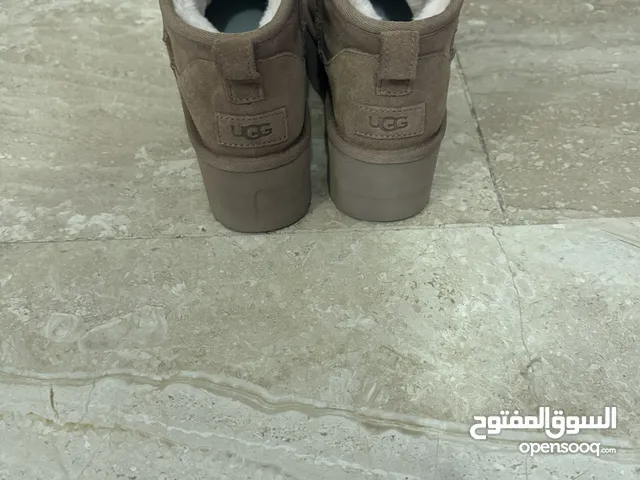 Beige Comfort Shoes in Amman
