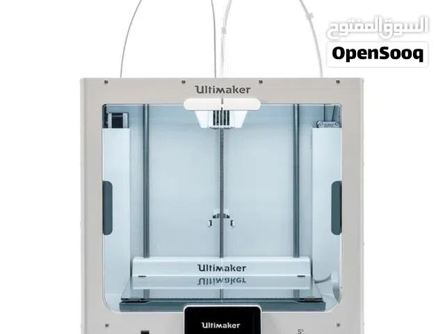 طابعة UltiMaker S5 للبيع او البدل مع كاميرة