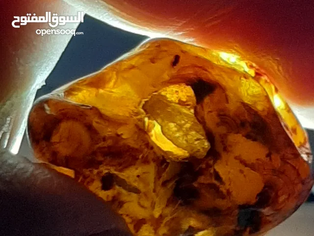 حجر كريم طبيعى 100% مصور