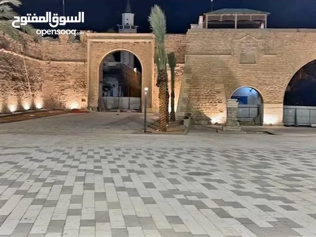 فيله ثلاته طوابق بجامع الصقع دبل تفصل وخليجي ممازه بموقع ممتاز