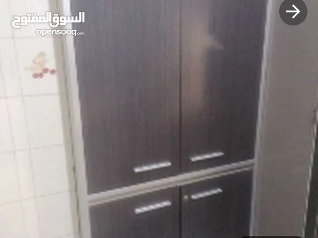 متفرقات منزلية بحالة جيدة للبيع