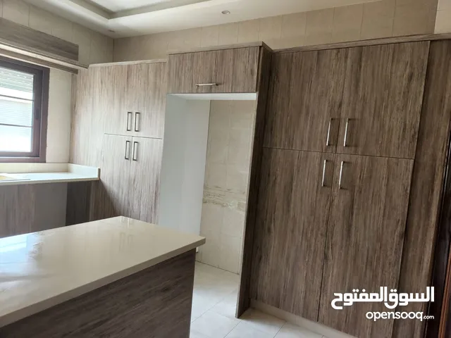 160 m2 3 Bedrooms Apartments for Rent in Amman Swefieh