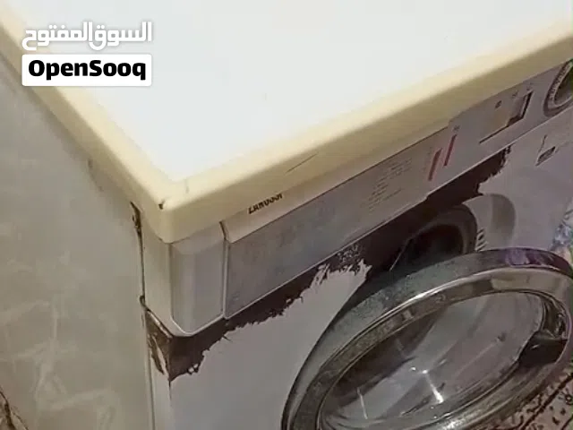 غسالة زانوسى