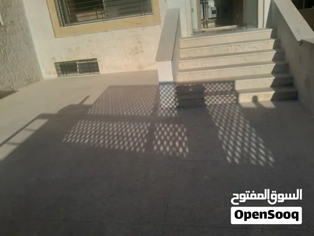 224 m2 4 Bedrooms Apartments for Sale in Amman Deir Ghbar