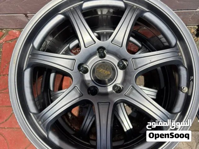 للبيع رنجات اصليات سبورت بدون اي خدوش او شموخ امورهن طيبه التواصل للجادين قابل للتفاوض بحدود المعقول