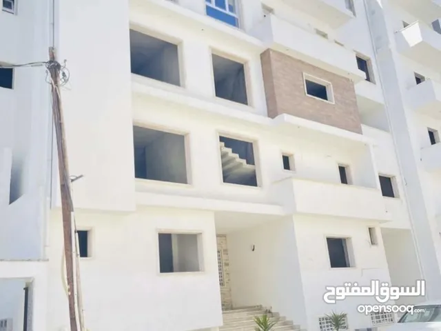 225 m2 5 Bedrooms Apartments for Sale in Tripoli Al-Serraj
