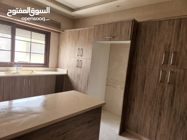 152 m2 3 Bedrooms Apartments for Rent in Amman 7th Circle