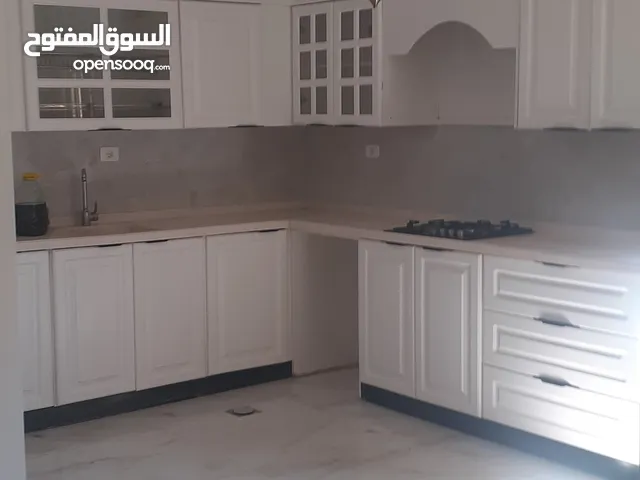 شقه في السراج بالقرب من صالة رويال 2000