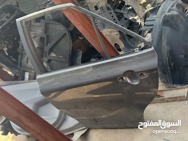 Exterior Parts Body Parts in Al Dakhiliya