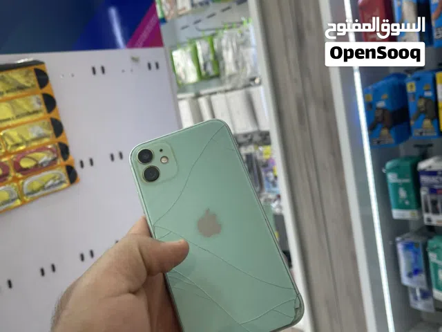 Apple iPhone 11 64 GB in Tripoli