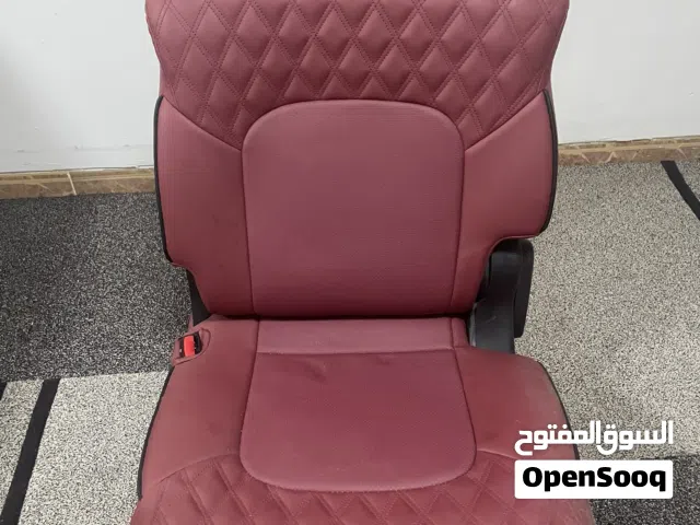 للبيع كرسي نيسان بترول مع السده شبه جديد