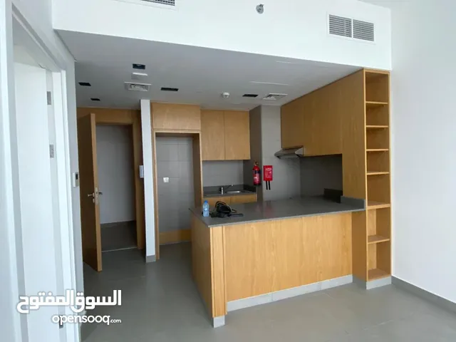 تملك شقه غرفه وصاله بجوار سيتى سنتر الزاهيه بمجمع سكنى متكامل الخدمات.خطه دفع سهله ومرنه.استلام فورى
