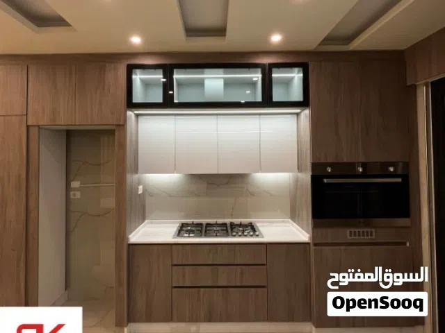 شقة مميزة للبيع طابق اول 160م بسعر مميز