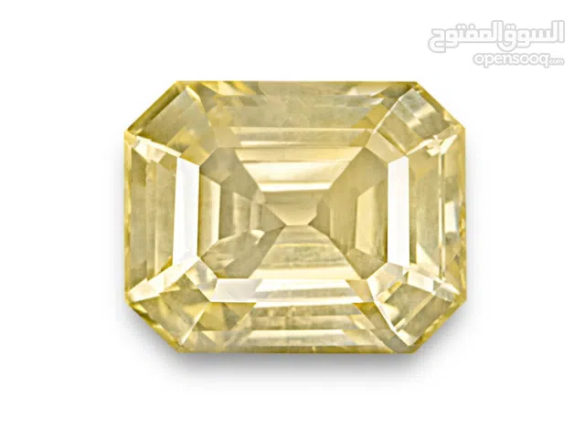 11.52 Ct. yellow sapphire mined in Sri Lanka certified by GIA, Octagon