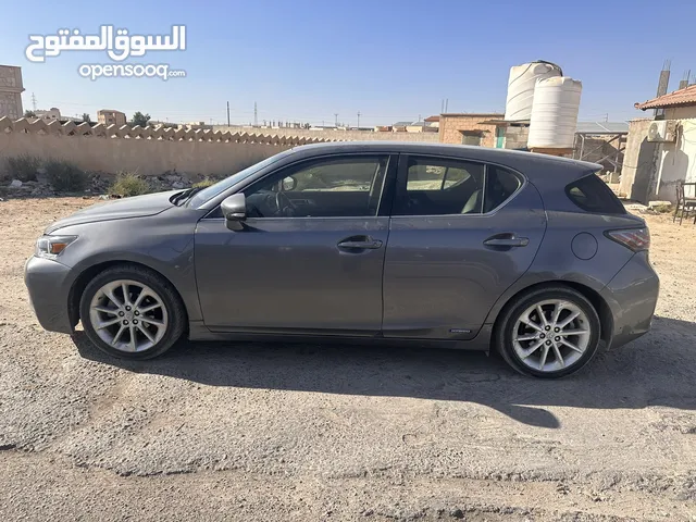 Used Lexus CT in Mafraq