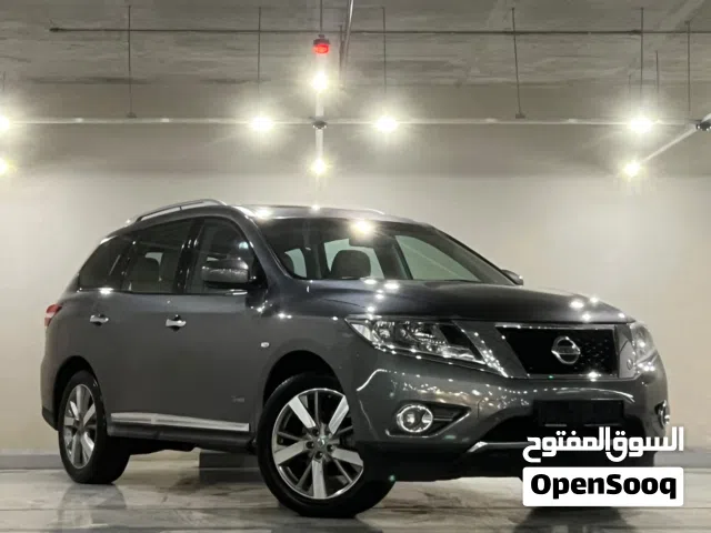 2017 نيسان باثفايندر SV