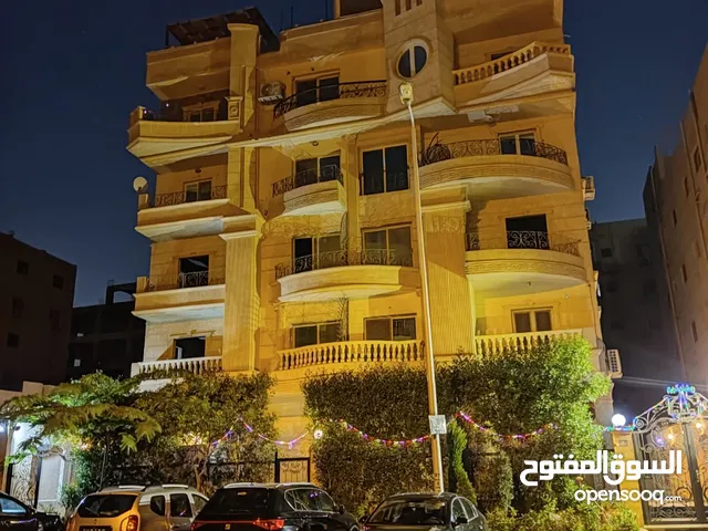 UNIQUE APARTMENT 320m FOR SALE IN 5th settlement new Cairo