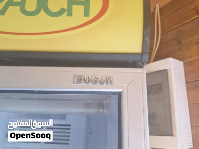 ثلاجه ياقور تركيه درجه أول مستعمله نظيفه