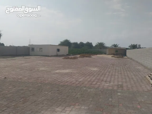 مخزن للاجار في الختم