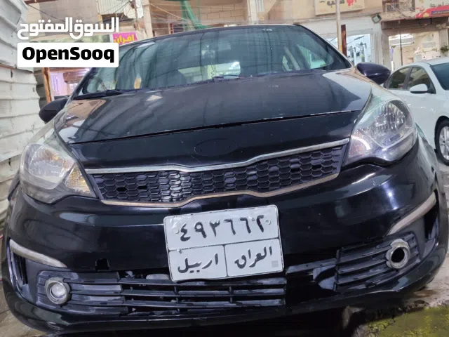 2017 كيا ريو Standard