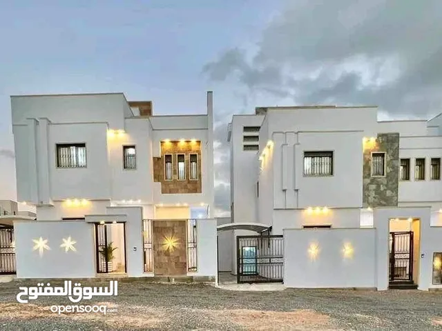 278 m2 4 Bedrooms Villa for Sale in Tripoli Ain Zara