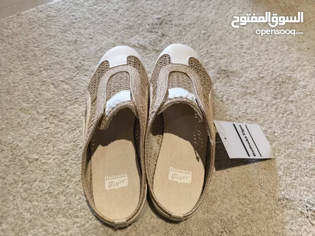 Brand New Women Shoes : Tiger Onitsuka Sabot Beige