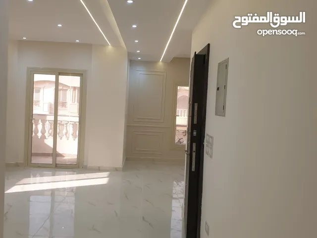 180 m2 3 Bedrooms Apartments for Sale in Cairo First Settlement