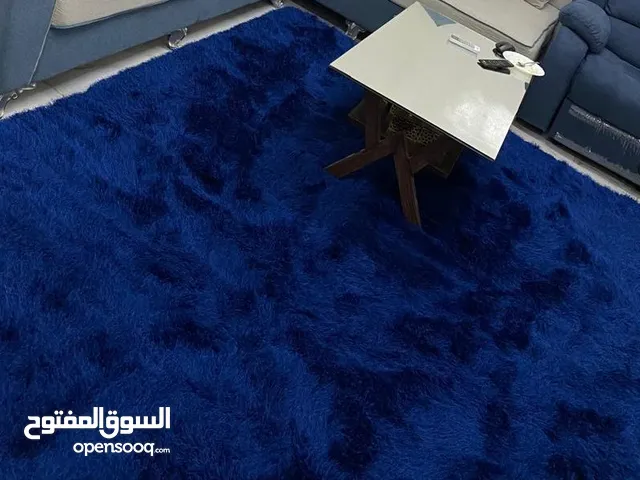 سجادة بحالة ممتازة مقاس مترين في ثلاثة أمتار   Carpet in good condition   Size 2*3 m