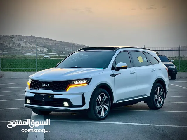 كايا سورينتو/2022 فل الفل فتحة سقف بانوراما 4x4 ///240Hp بنزين + كهرباء ( Haybrid) 1600cc
