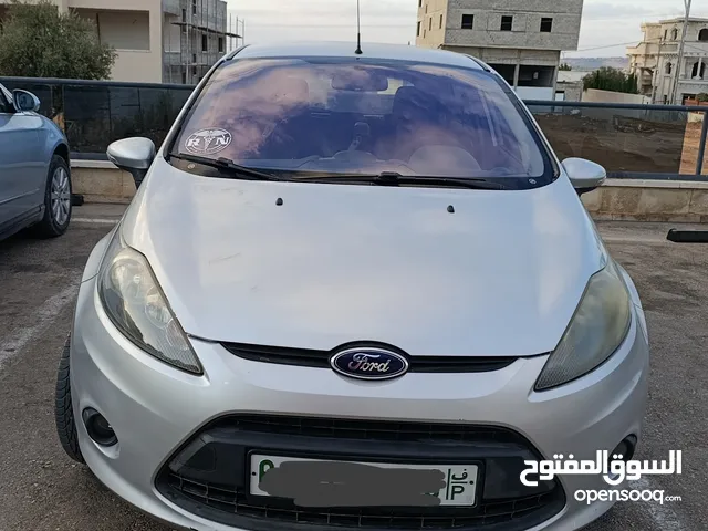فورد فييستا 2012 اوتومات بسعر مغري