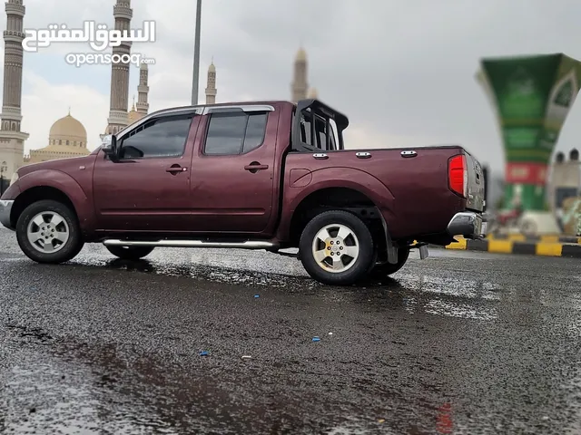 Nissan Navara LE in Sana'a