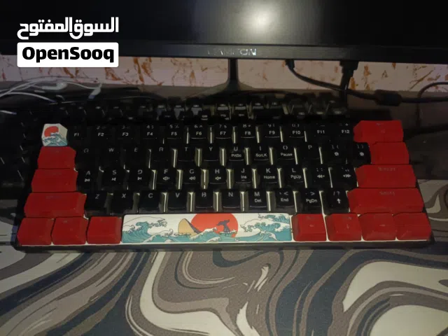 كيبورد ميكانيكي v900