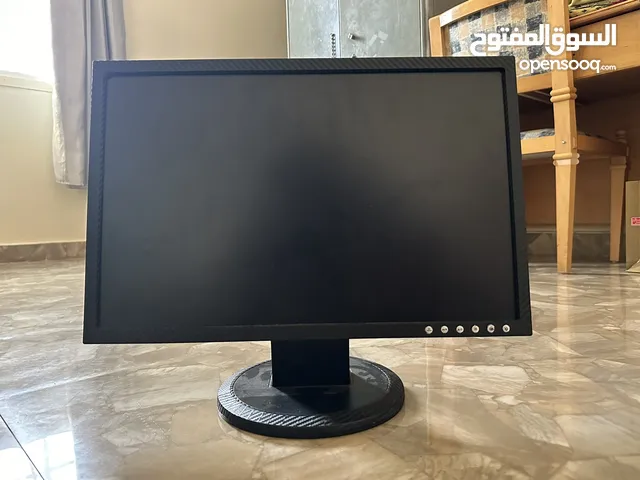 21.5" Samsung monitors for sale  in Al Batinah