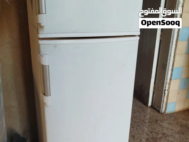 ثلاجه مستعمله للبيع ناقص غاز فقط