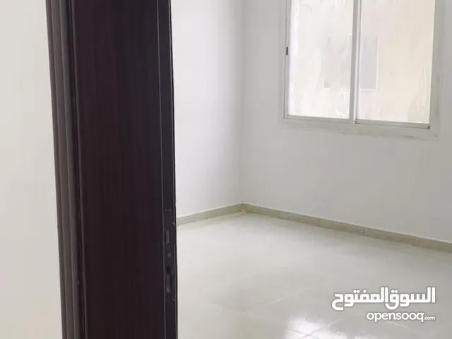 200 m2 4 Bedrooms Apartments for Rent in Al Madinah Shuran