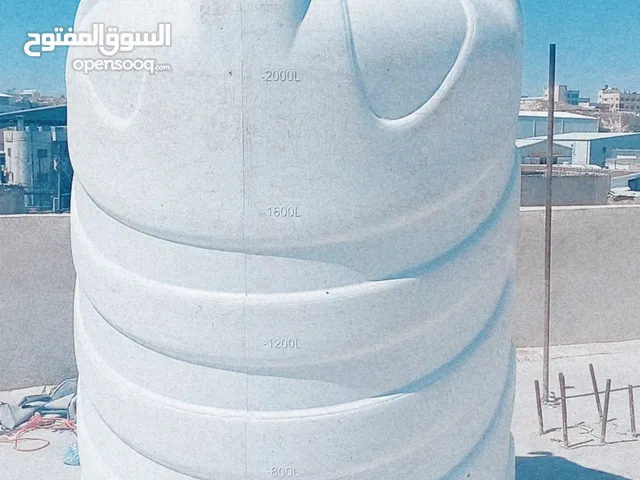 ثلاث خزانات مياه وكولر وكيزر وباب حديد تفصيل ابو علندا للمراجعة واتساب فقط واتساب فقط للمراجعة