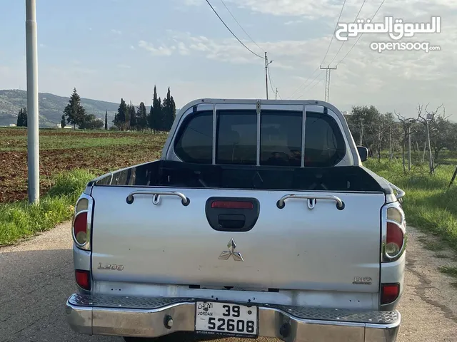 متسوبيشي l200 2015