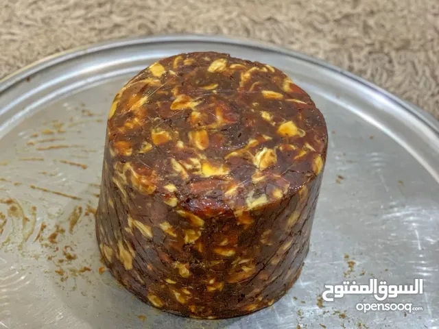 متوفر تمر معجون بالكيلو حاجه نظيفه وفي بالسطل الكبير والصغير