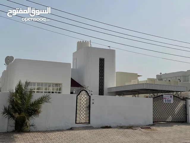 250 m2 4 Bedrooms Townhouse for Sale in Muscat Al Khoud