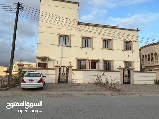 1m2 2 Bedrooms Apartments for Rent in Dhofar Salala
