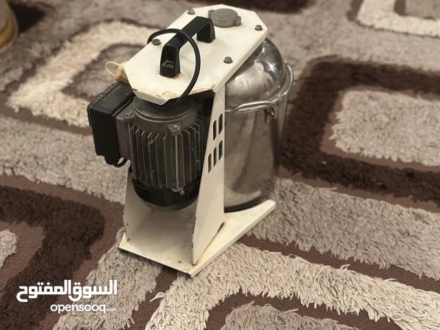 مخاضة كهربائية طليانية تحول الحليب الى لبن
