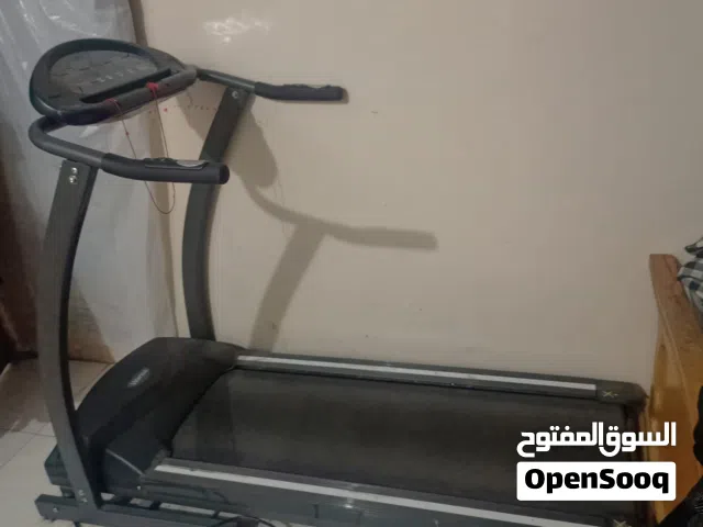 جهاز مشي كهربائي