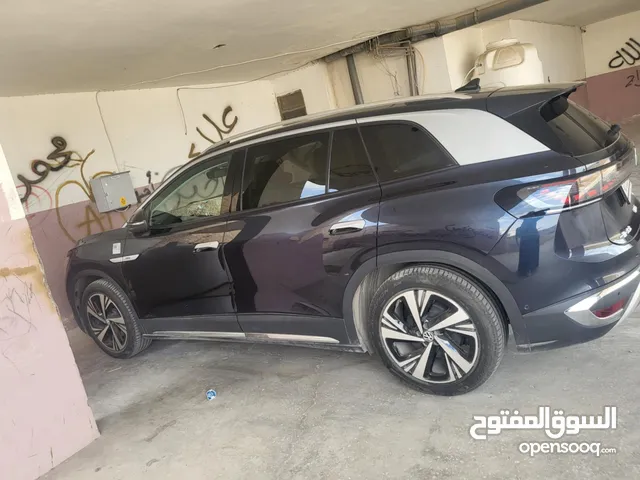 سيارة بحالة الوكالة للبيع