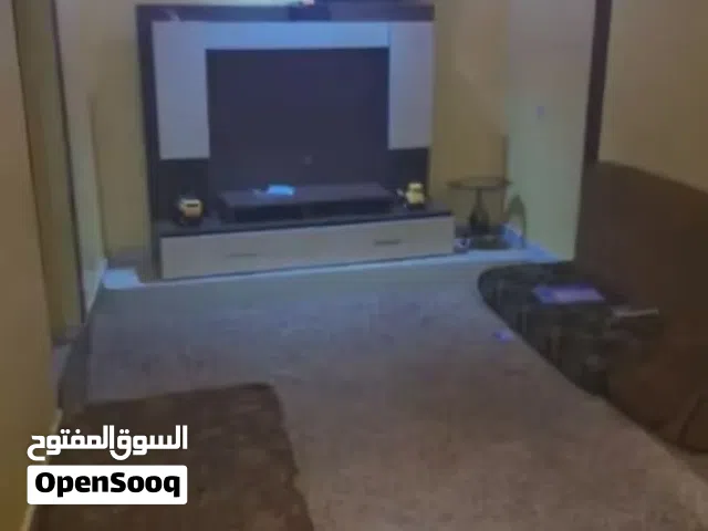 100 m2 5 Bedrooms Townhouse for Sale in Tripoli Ras Hassan