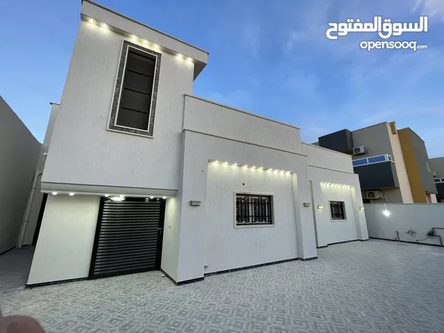 215 m2 3 Bedrooms Townhouse for Sale in Misrata Other
