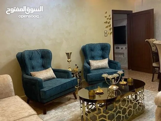 150 m2 5 Bedrooms Apartments for Sale in Zarqa Al Zarqa Al Jadeedeh