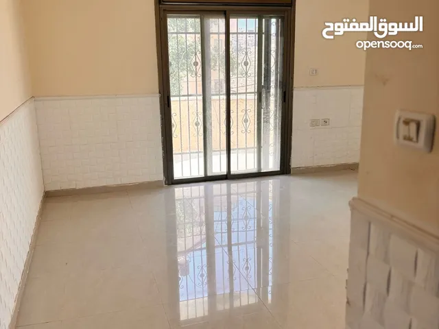 نصف عماره للبيع في منطقه ام الشرايط