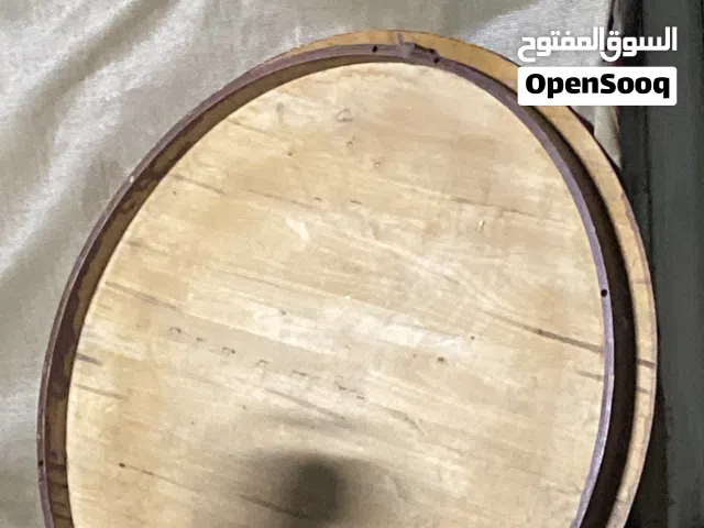 طاولة ورقه ( كوشتينا ) نظيفه
