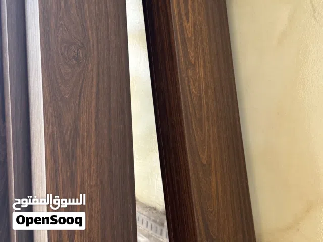 أعمدة بارتشن بديل الخشب جديدة غير مستخدمه للبيع بأقل من سعر شراء