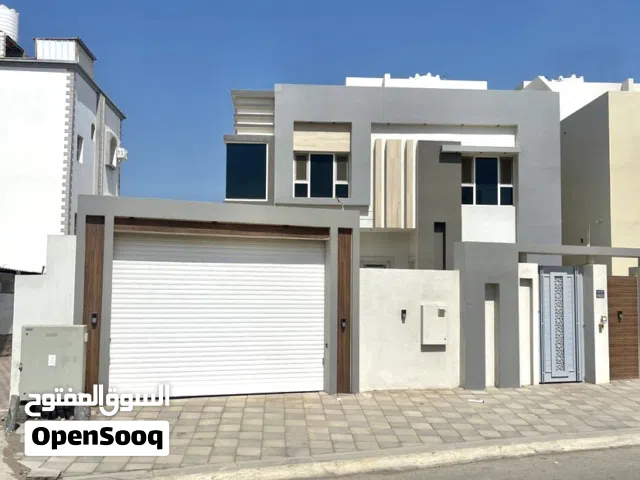 بيت فله حديث البناء وجميل جدا طابقين وكل شي فيه حديث ماشاء الله باقي الصور تعال وشوف المنزل فالطبيعه